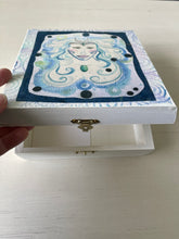 Load image into Gallery viewer, Milandria Mermaid Box OOAK