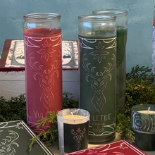 Load image into Gallery viewer, Paraffin Yule Reindeer Candle